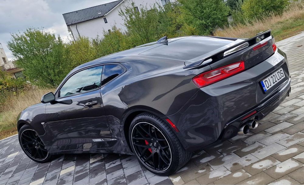 Chevrolet camaro SS 6.2i 77 de mii de km stare impecabila trage grav