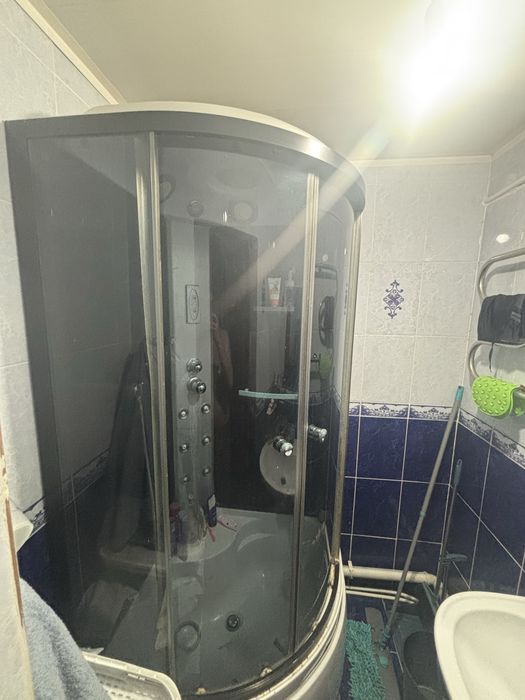 Продам Душевую кабину