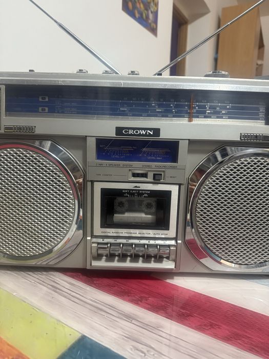Radiocasetofon Crown stereo impecabil  csc -948f