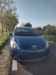 Toyota Auris , an 2010, benzina 1329 cm, 137842km, înmatriculata