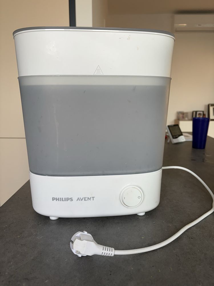 Sterilizator biberoane