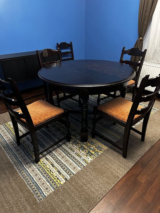 Masa antica din lemn masiv cu 6 scaune