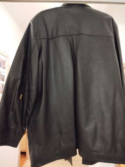 Продавам мъжка шуба