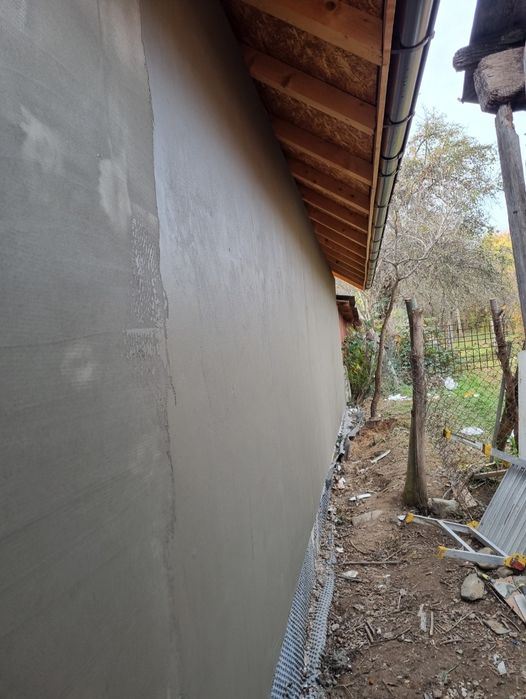 Meserias execut montaj gresie și faianță, parchet fatade polistiren