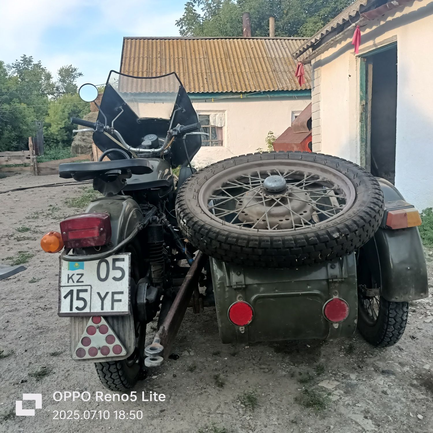 Мотоцикл Урал в хорошем состоянии