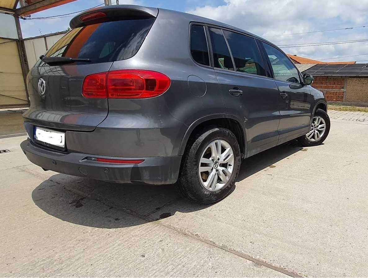 VW Tiguan 2.0 TSI