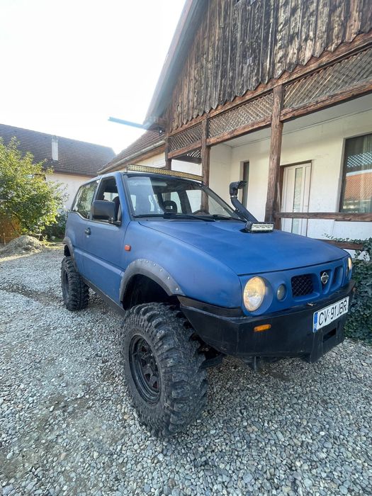 Nissan terrano II
