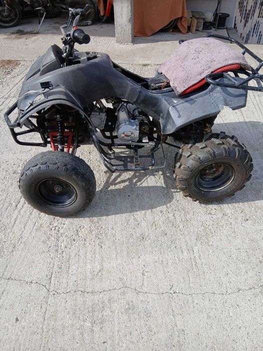 Vând ATV -uri 125CC