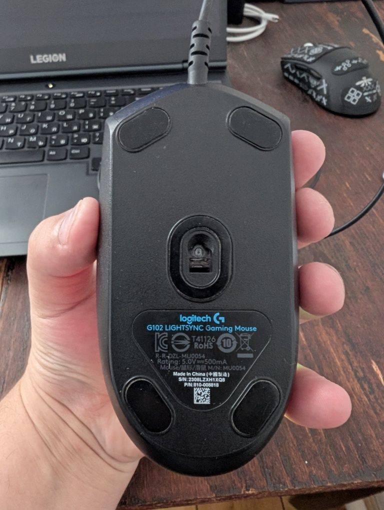 Игровая мышка Logitech G102 Lightspeed
