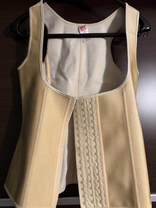 Lenjerie modelatoare corset marimea 36