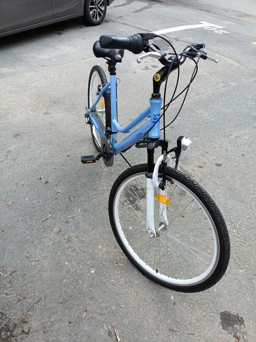 Bicicleta dama de oraș DHS