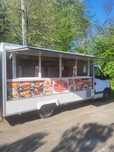 Vând autorulota fast food