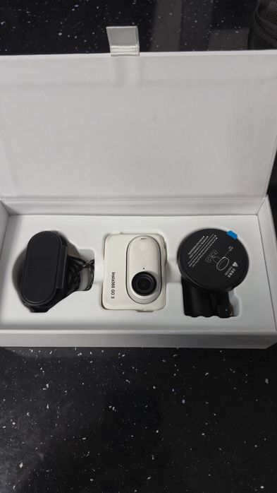Insta360 Go3 64GB FullBox si cutie de transport
