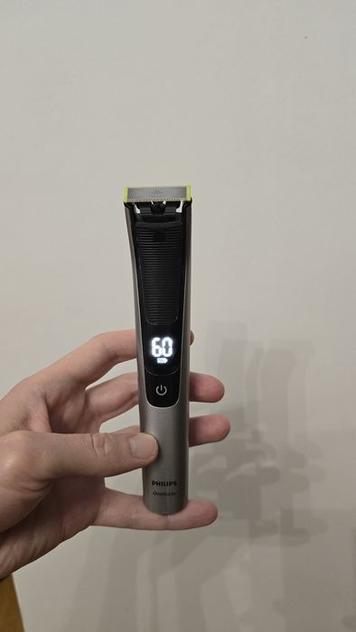 Aparat de ras Philips OneBlade Pro QP6620/20