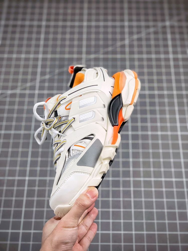 Balenciaga Track