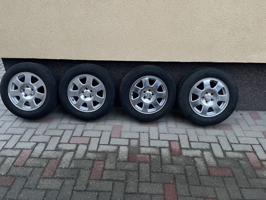 Vand set 4 cauciucuri pirelli + genti dimensiuni 195/65/15  91 H