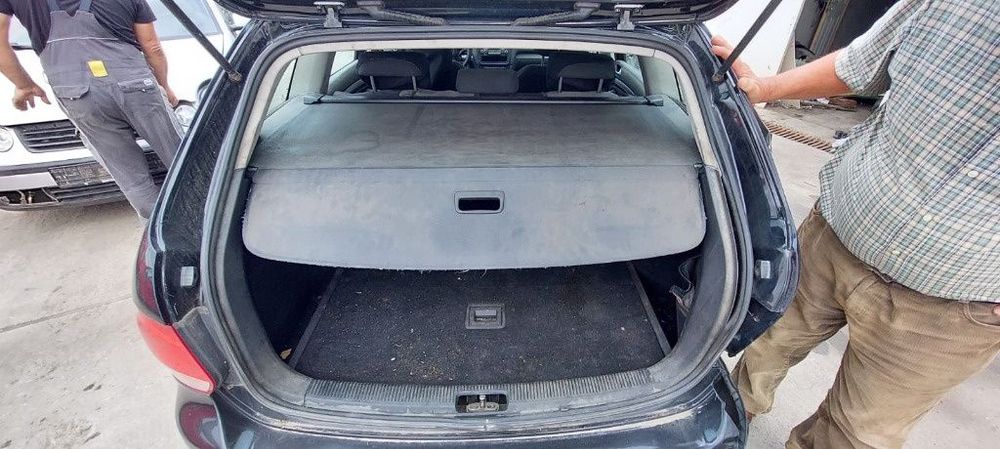 Dezmembrari Volkswagen Golf 6 Combi 1.6 TDI CAY