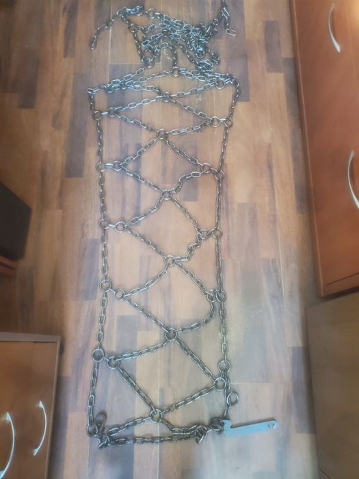 Цепь противоскольжения на 16