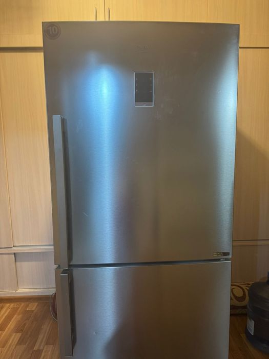 Холодильник на запчасти