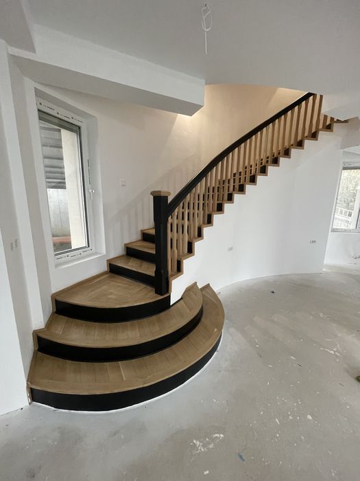 Scări si elemente din lemn masiv la comanda, reconditionari