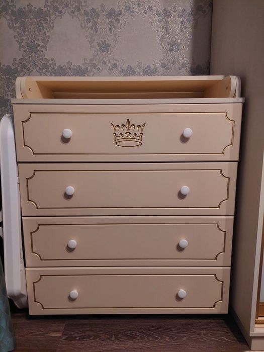 Шкаф-комод-пеленальный столик