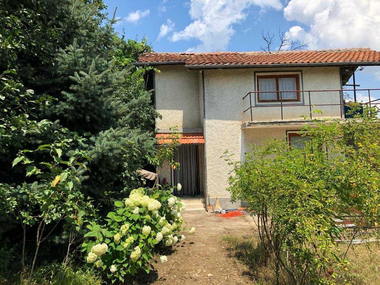 Продава се Къща в Варна, Център - 80 кв.м за 450 €/кв.м - Снимка #1