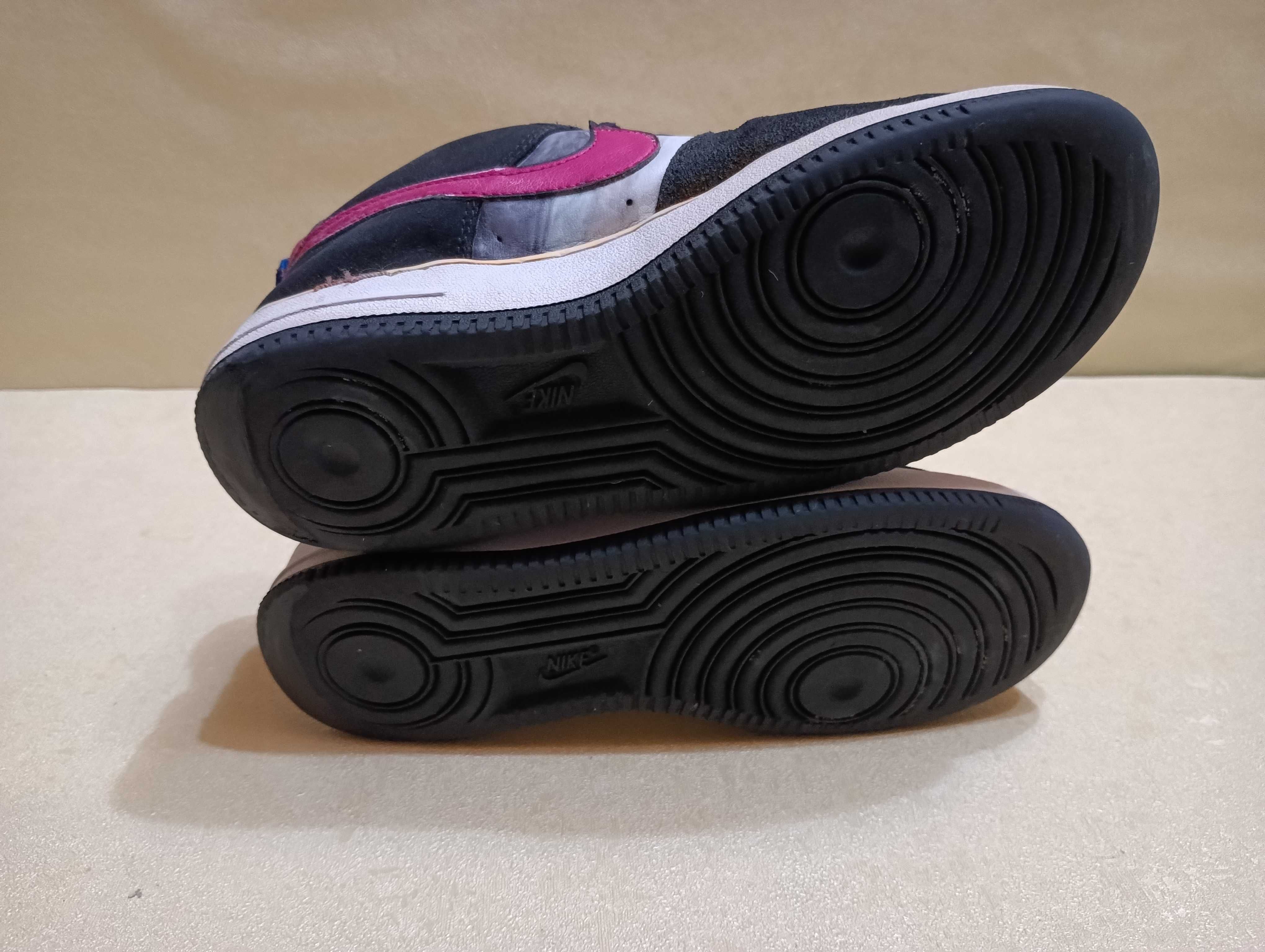 Nike Air Force кожени N37,5- 32 лв