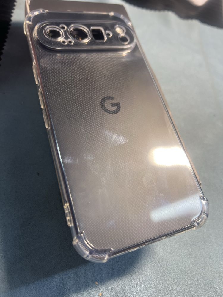 Google pixel 9 pro , ca nou