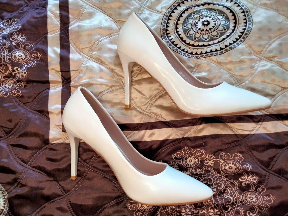 Женские туфли лодочки