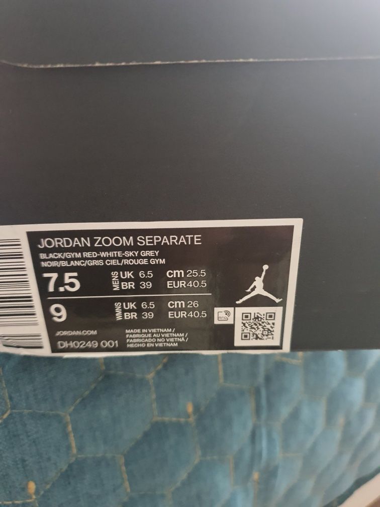 Adidas Jordan Zoom  mărime 40.5