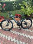 Vand bicicleta Giant, roti 27,5 -marime M in stare impecabila