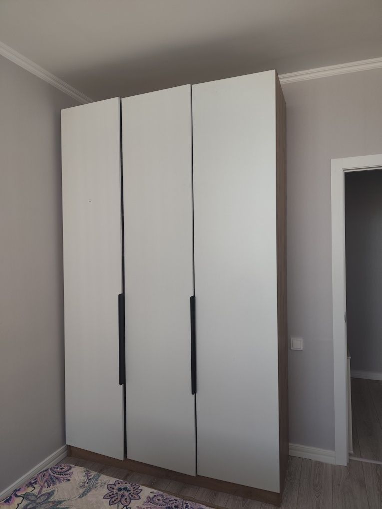 Продам шкаф для одежды, шкаф в прихожую