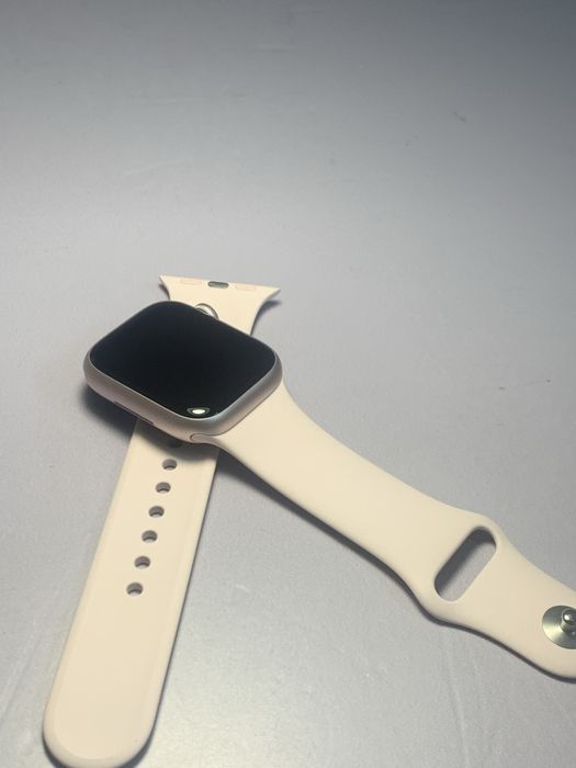 Apple Watch 9 41mm KA23745