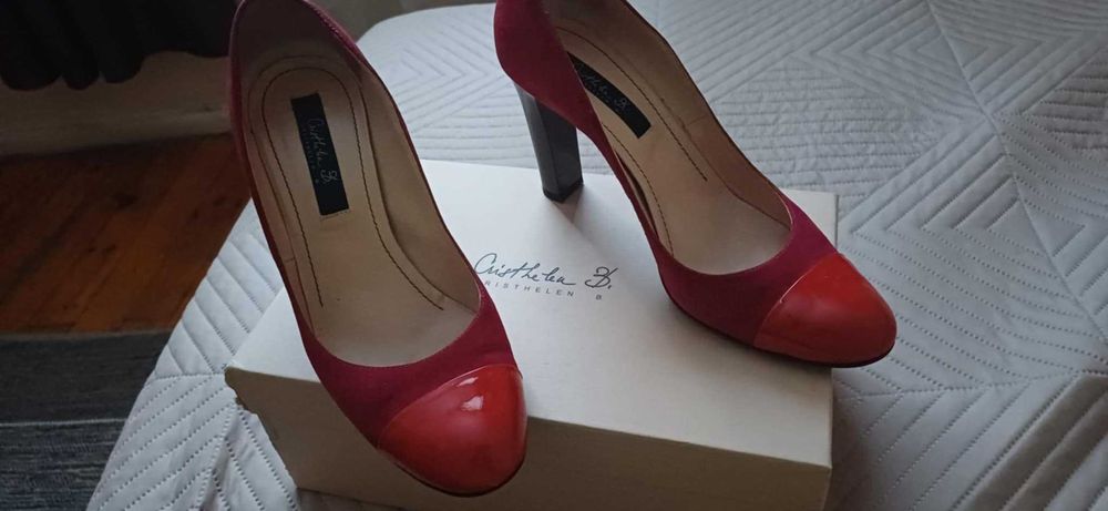 Червени обувки от естествен велур и кожа Christian Berg