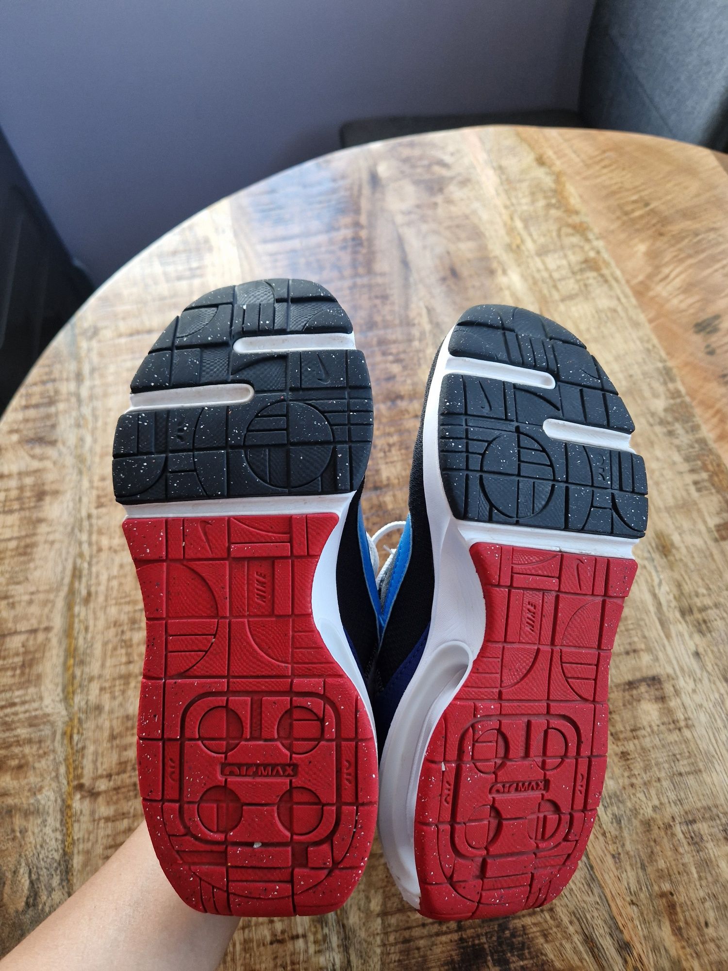 Маратонки Nike 32 номер