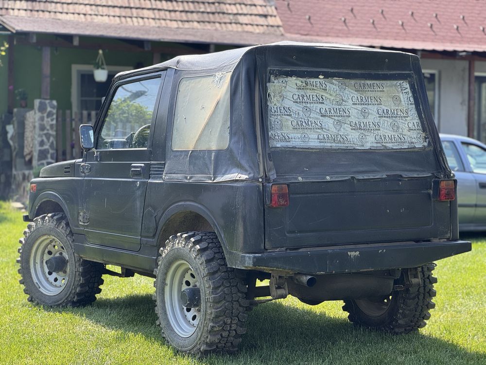 Suzuki Samurai Sj40 (Fara acte)