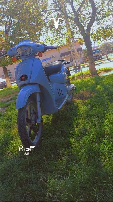 Vand scuter aprilia scarabeo