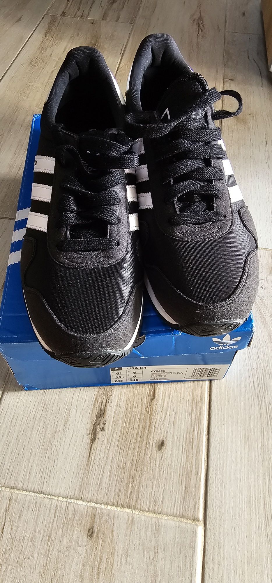 Adidas originali