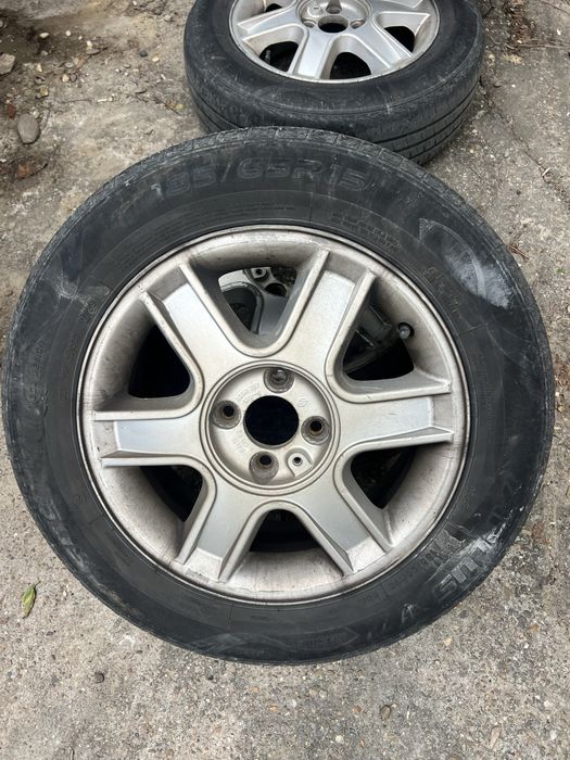 Jante Dacia 4x100 + anvelope vara 185 65 r15