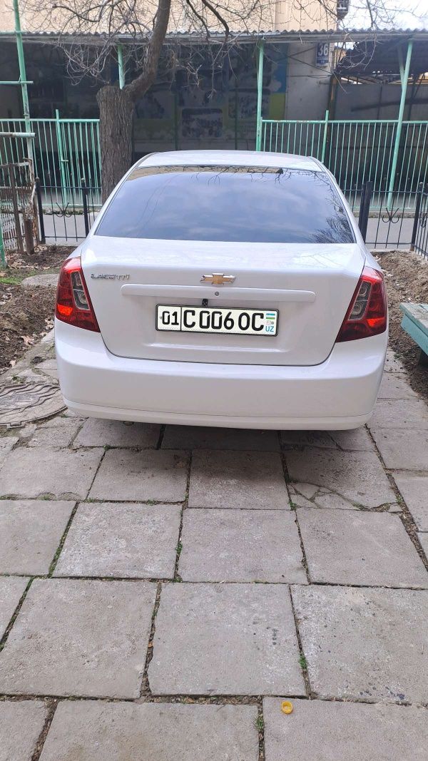 Автомобиль жентра