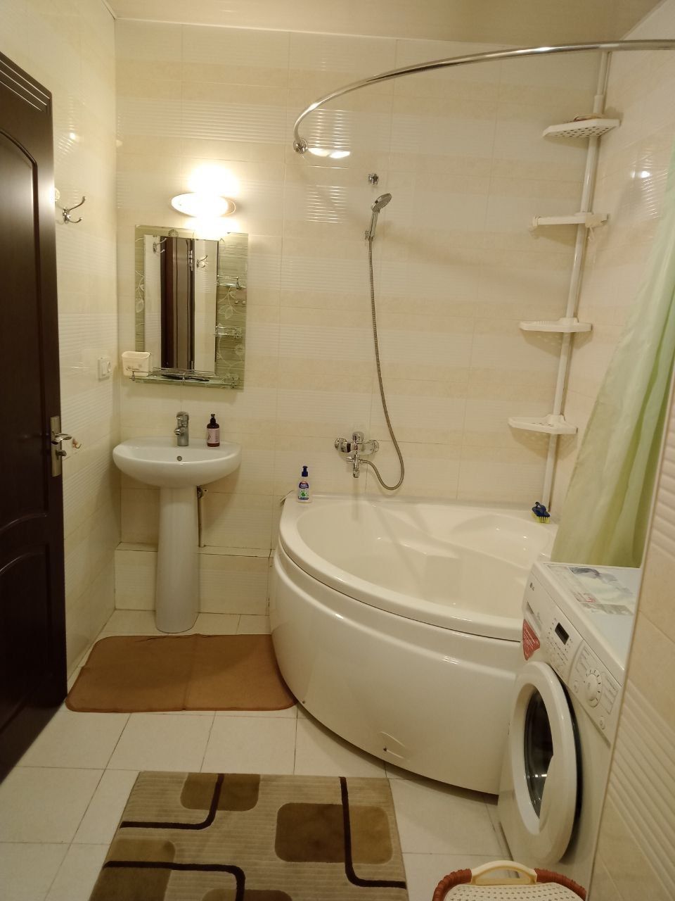 Продается квартира 2х ком на ул. Нукус, Госпитальный, Мирабадский