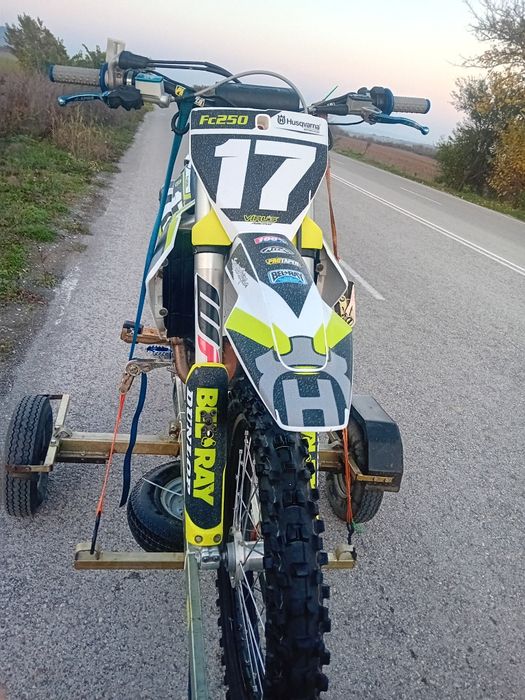 Продавам husqvarna fc 250 2019