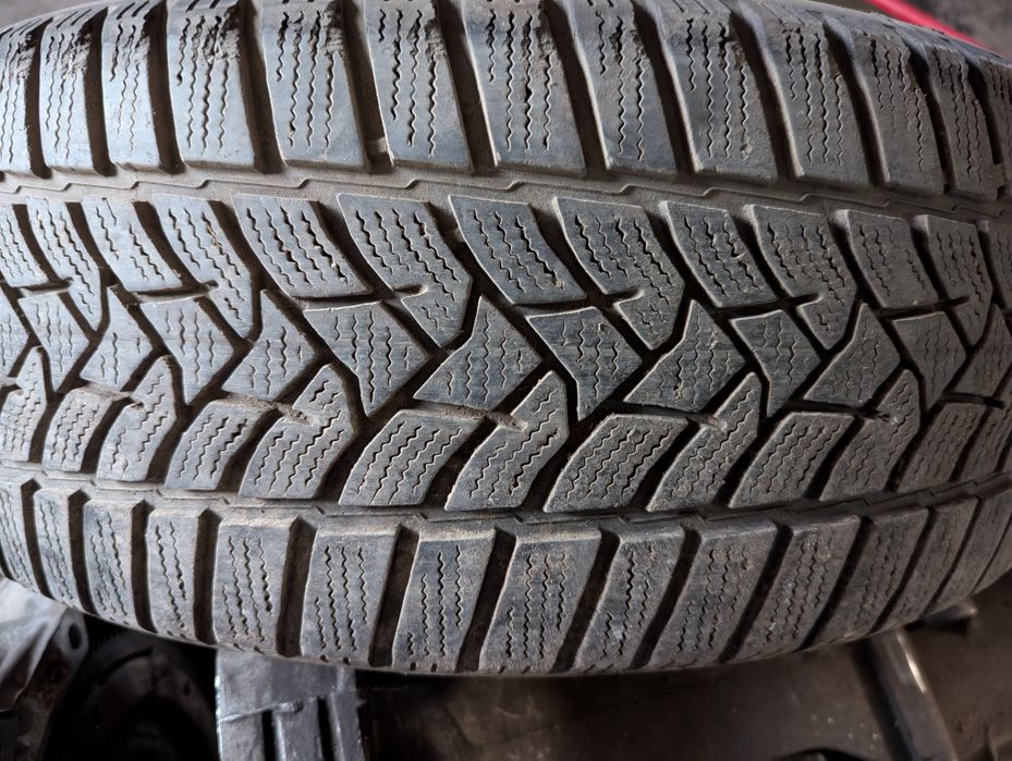 Jante aliaj cu cauciucuri de iarna 16" Nissan Leaf