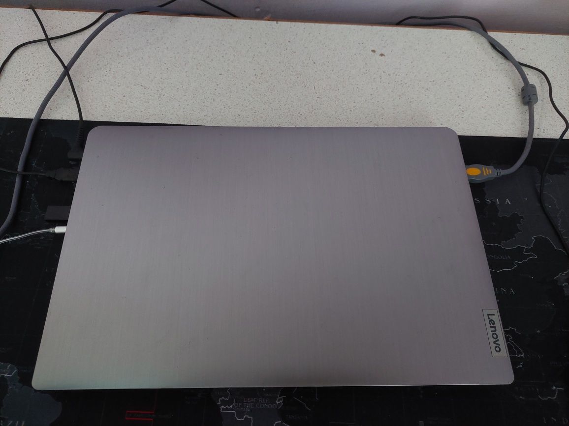 Lenovo Ideapad 3