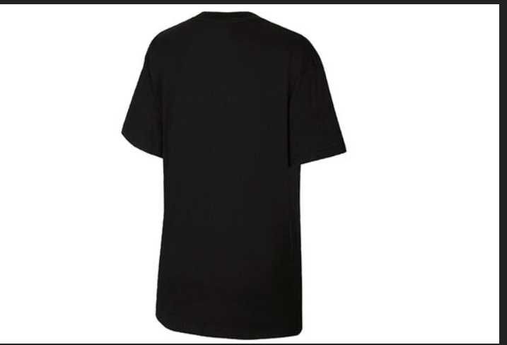 Vând urgent un tricou