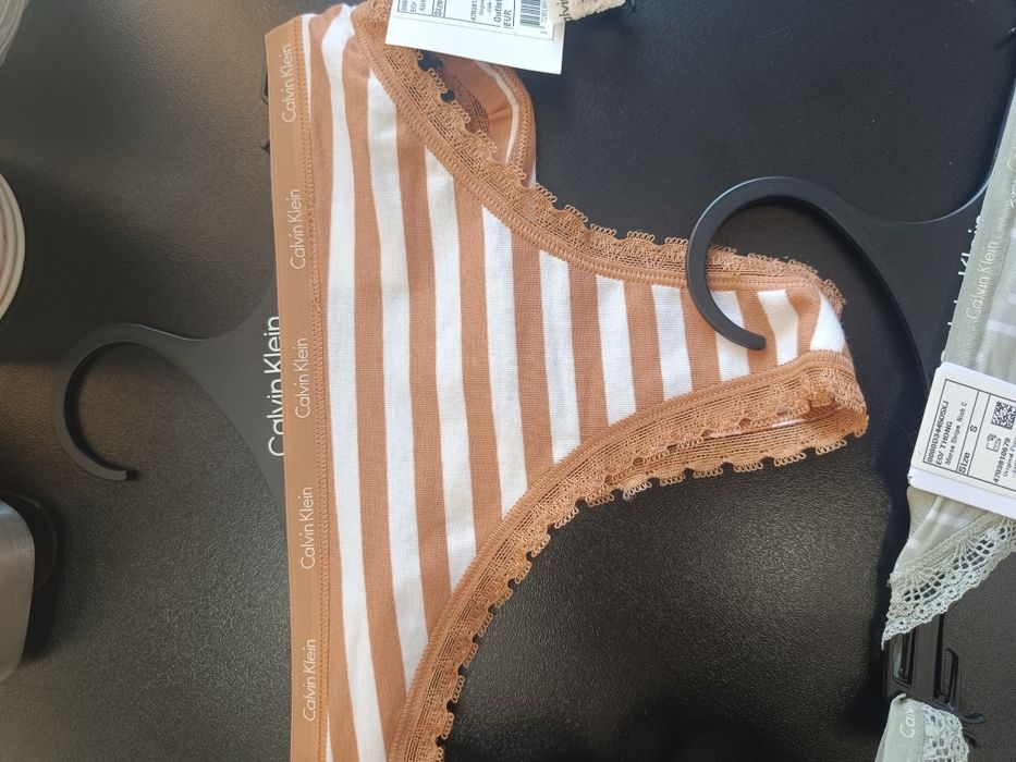 Chiloți tanga Calvin klein