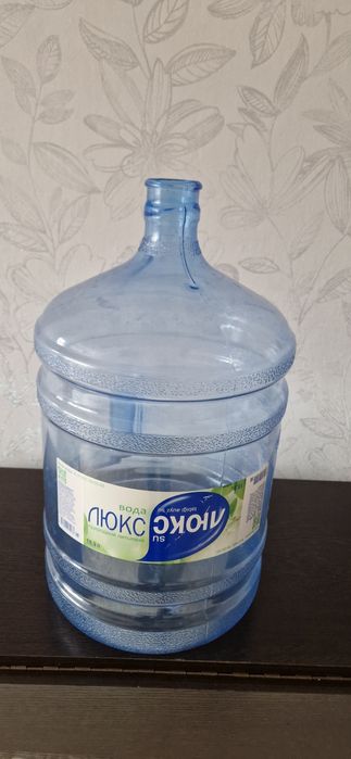 Продам 19 литров