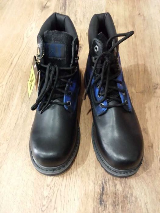Bocanci barbat CAT Caterpillar originali noi piele 42