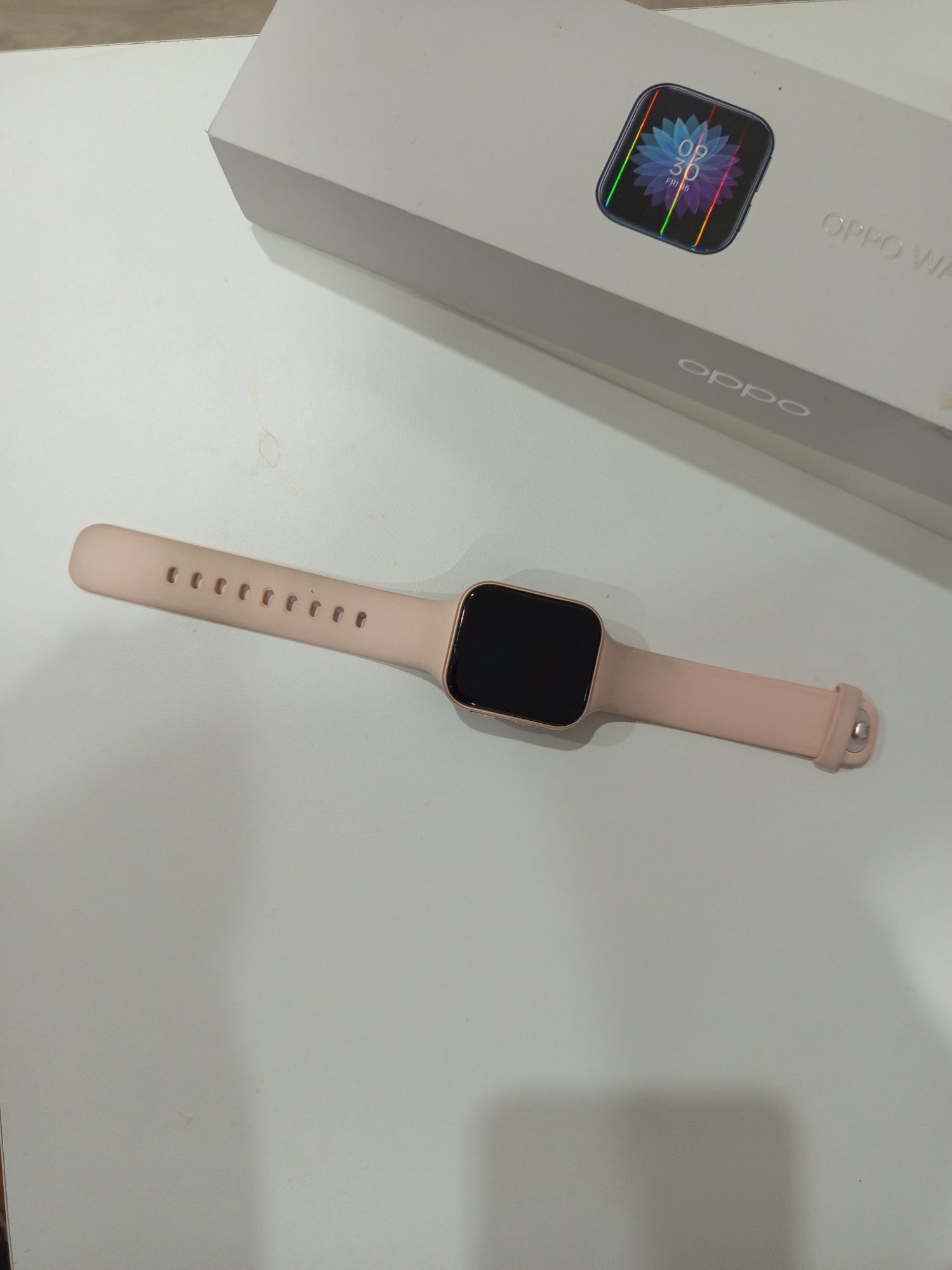 Смарт часы Oppo watch