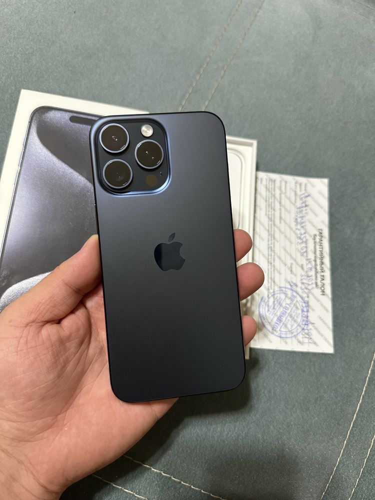 Iphone 15 pro max 256Gb емкость 92%